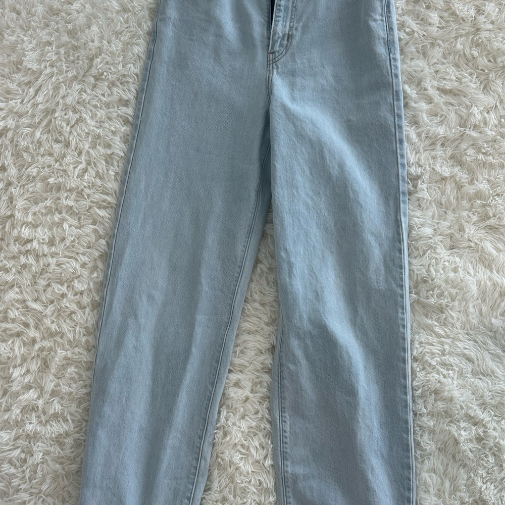 Levi’s High Waisted Straight Women’s Jeans
